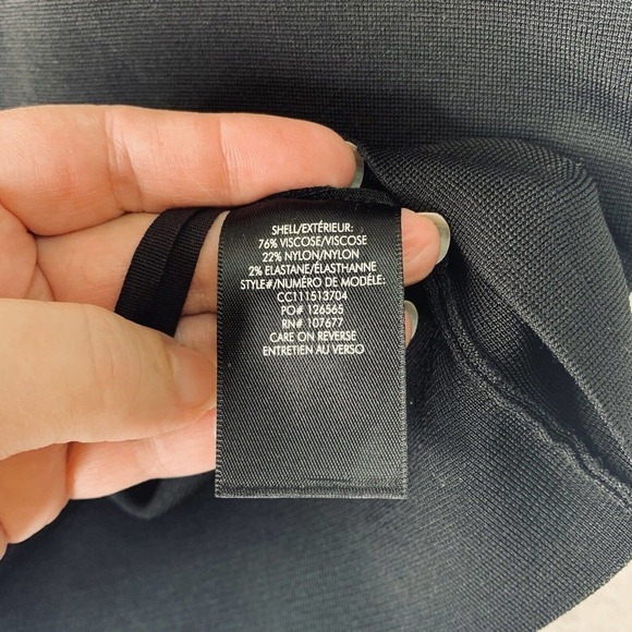 Alice + Olivia Wynn Cut Out Sweater Tank Womens XL Black Mock Neck NWT $275 - Picture 15 of 16